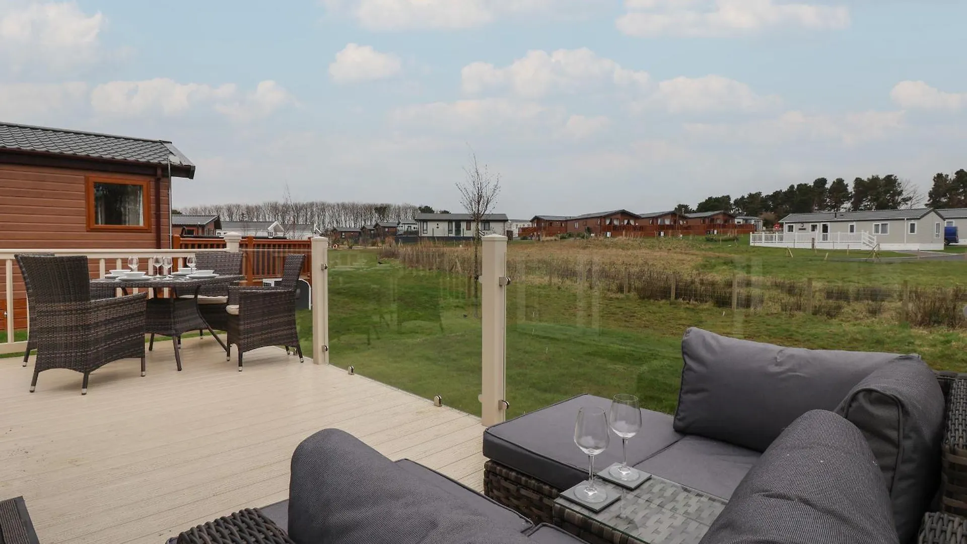 Сasa de vacaciones Whispering Willows Scarborough